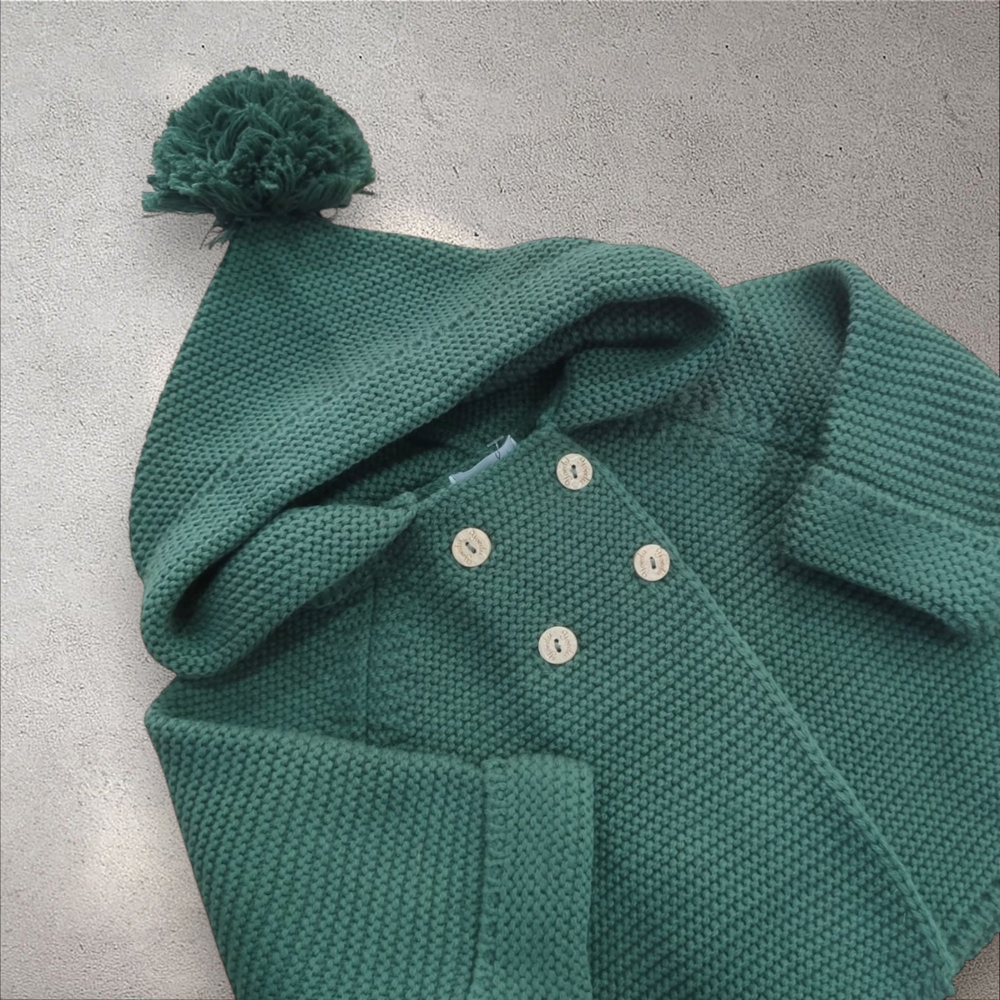 Chaqueta Pompón